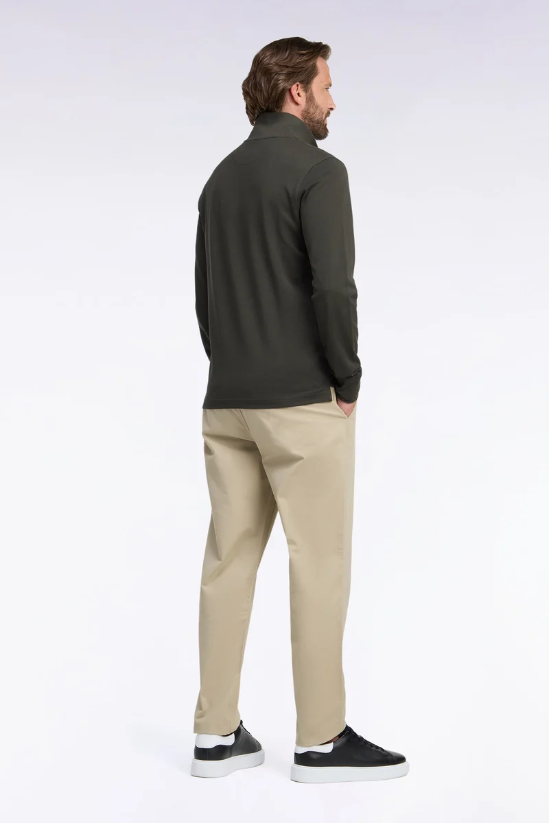 Pantalon chino sans plis en piqué de coton stretch beige coupe regular