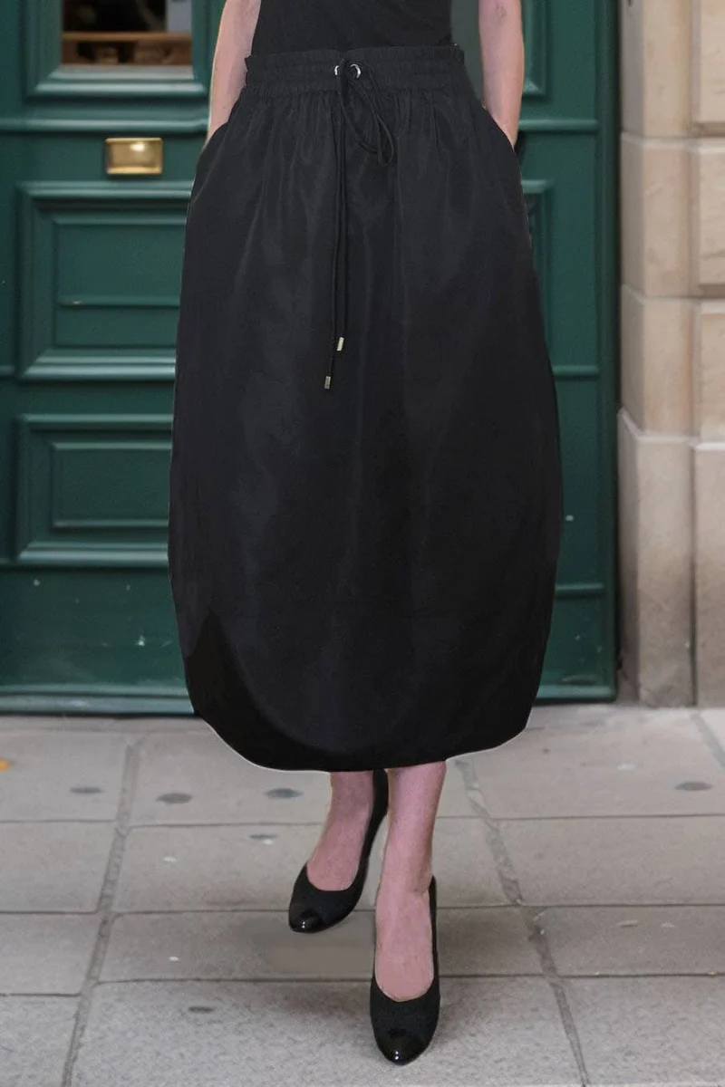 Tulip Midi Skirt: NAVY