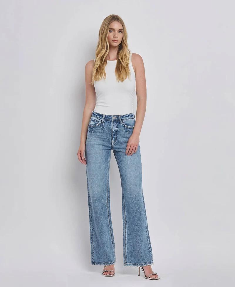 90'S SUPER HIGH RISE MEDIUM WASH WIDE JEANS T6242: LEAPING WATER / 24