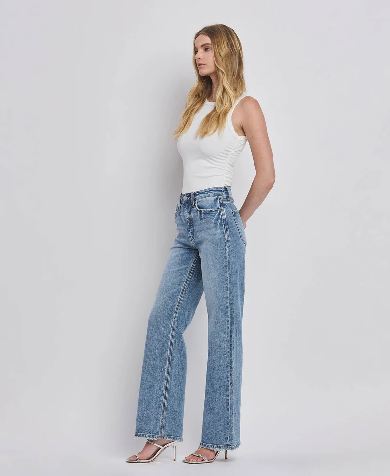 90'S SUPER HIGH RISE MEDIUM WASH WIDE JEANS T6242: LEAPING WATER / 24