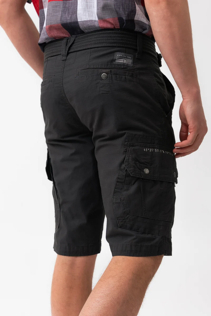 Le bermuda cargo avec ceinture