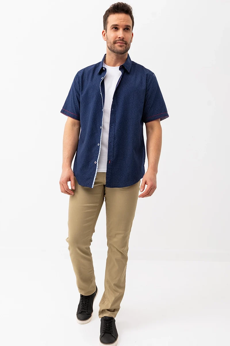La chemise imprimée all-over