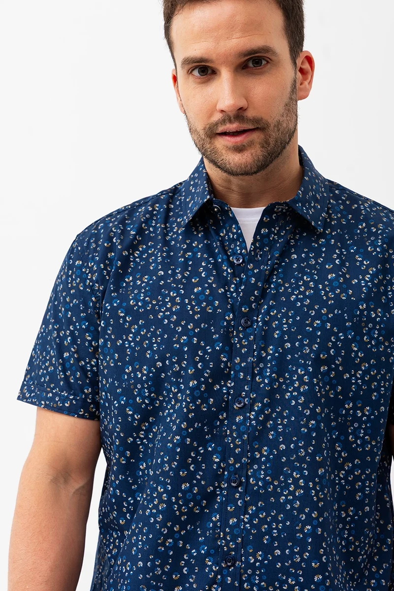 La chemise imprimée all-over petites fleurs