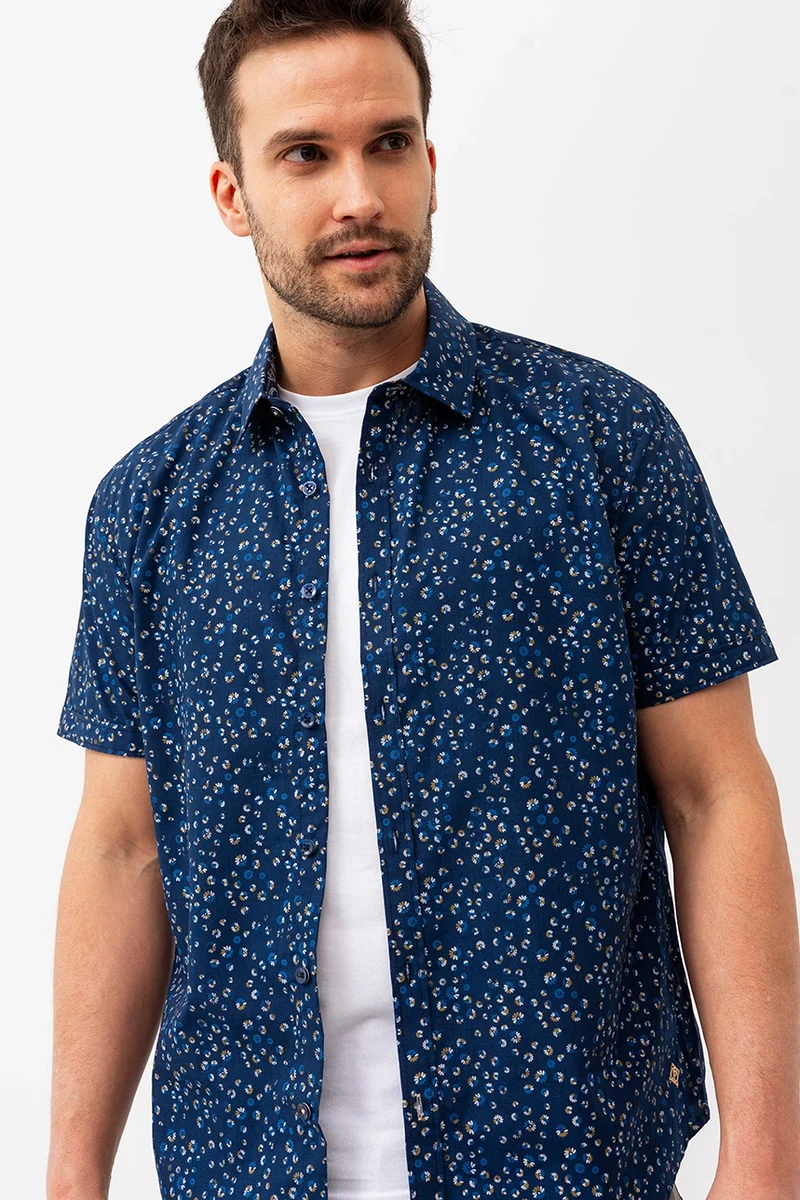 La chemise imprimée all-over petites fleurs