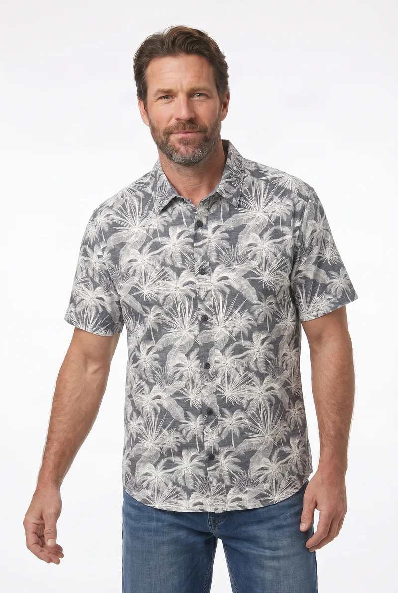 La chemise à motif palmier en lin