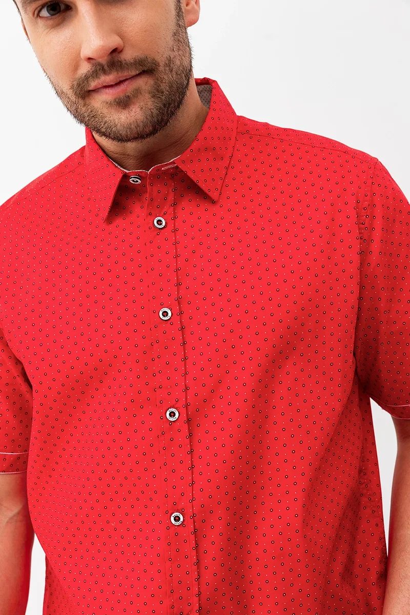 La chemise imprimée all-over