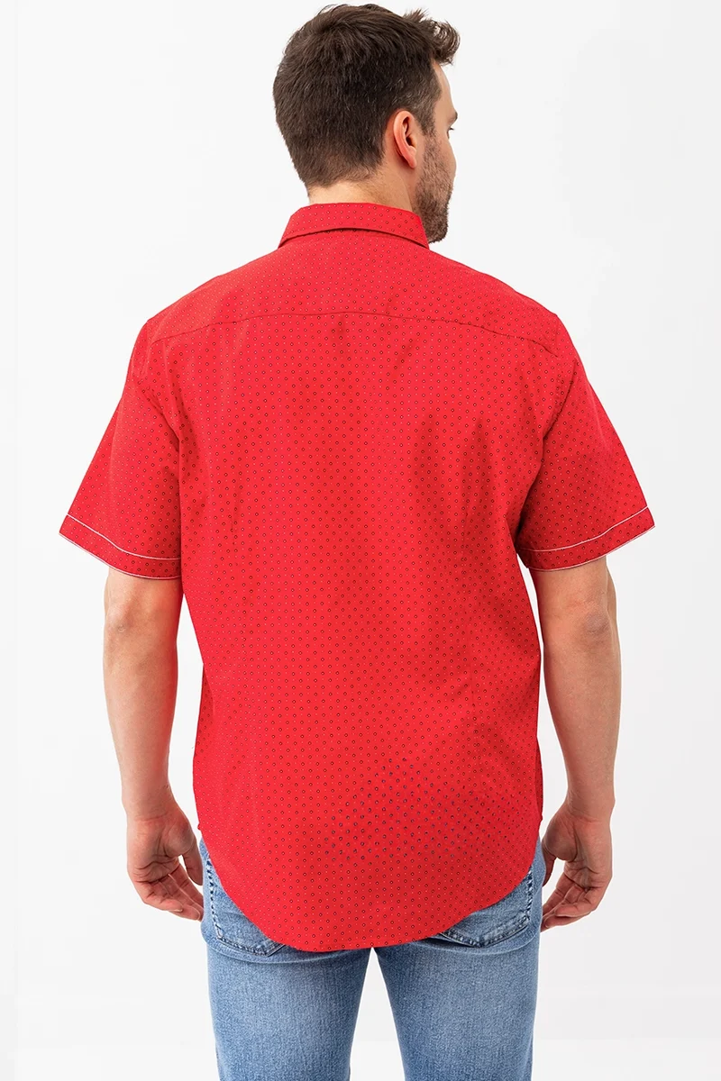 La chemise imprimée all-over