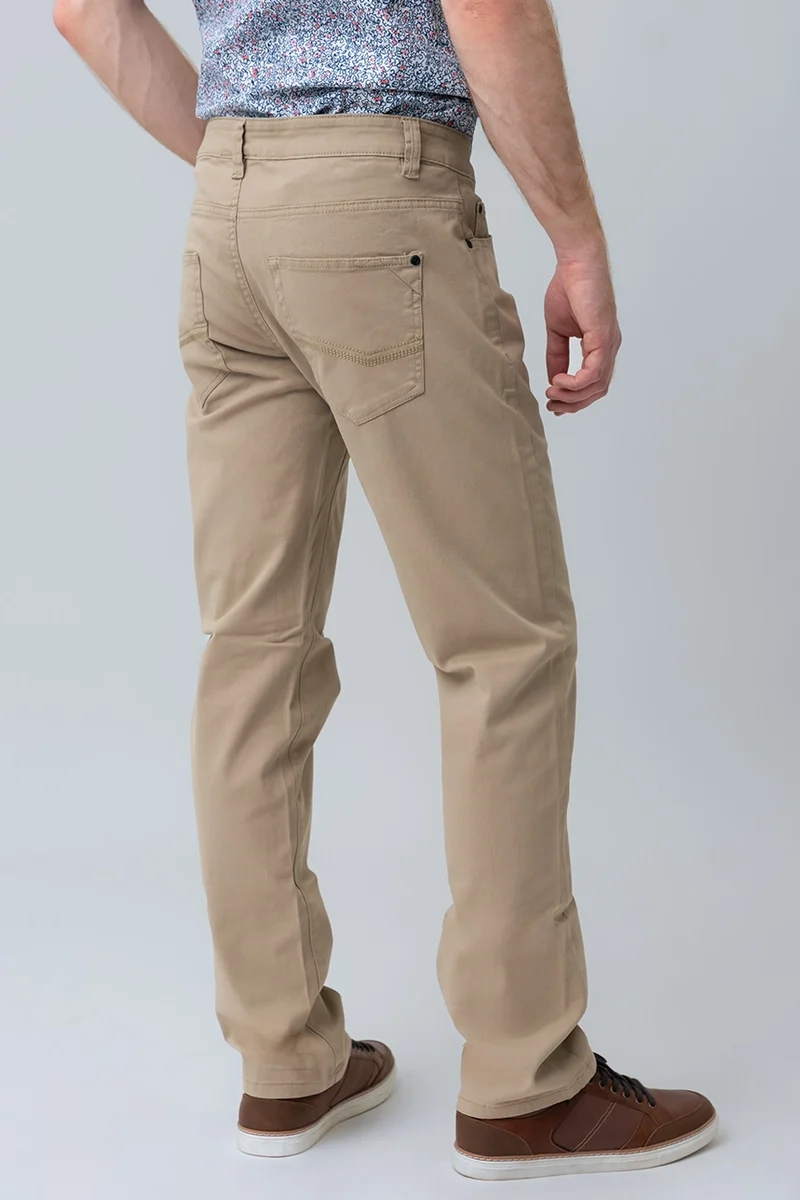 Le pantalon droit uni | Modèle Tremblay