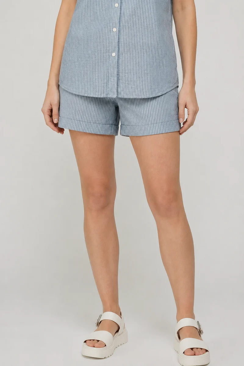 Le short en coton rayé