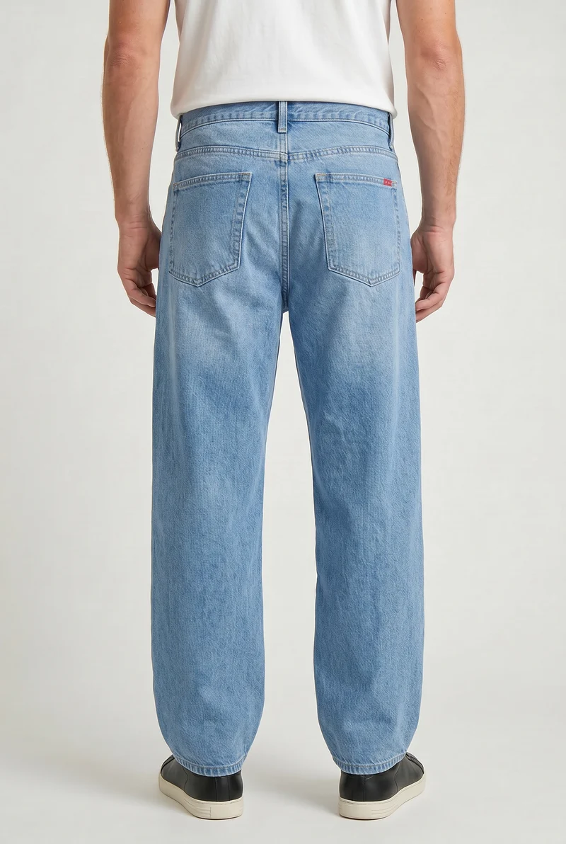 Le jeans baggy taille basse
