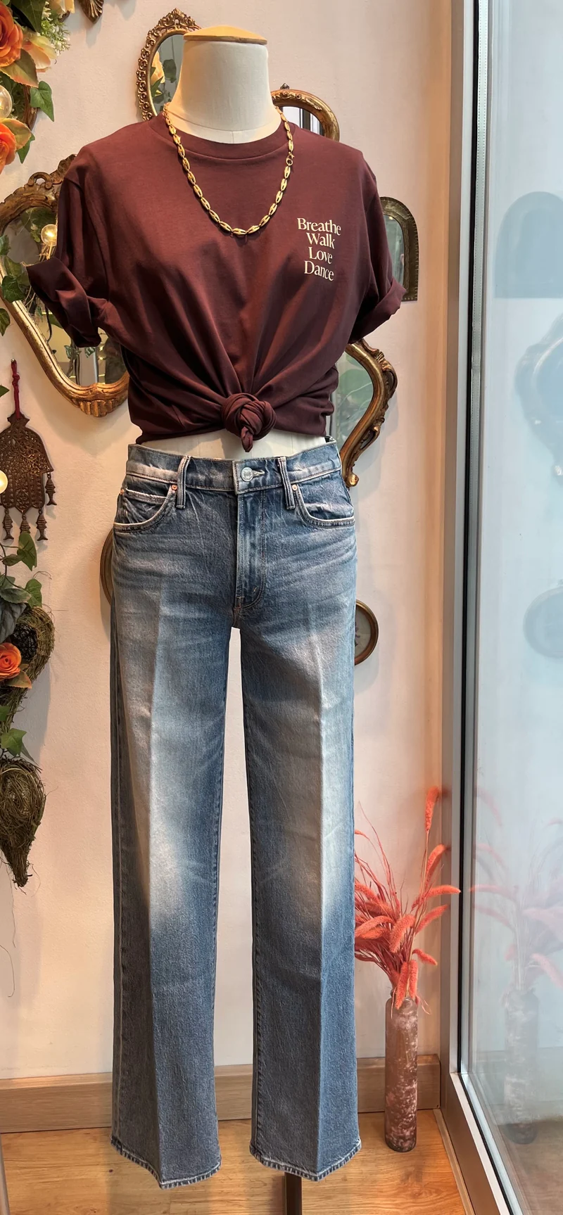 Jean droit taille mi-haute