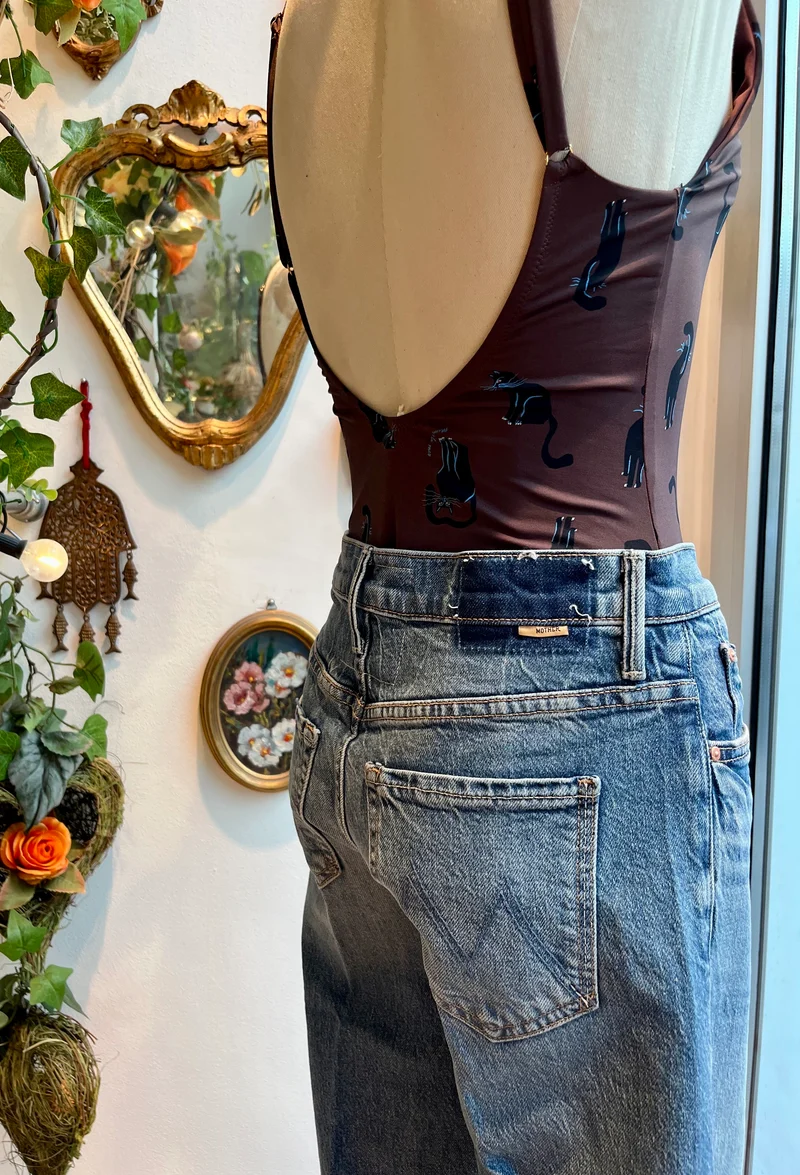 Jean droit taille mi-haute