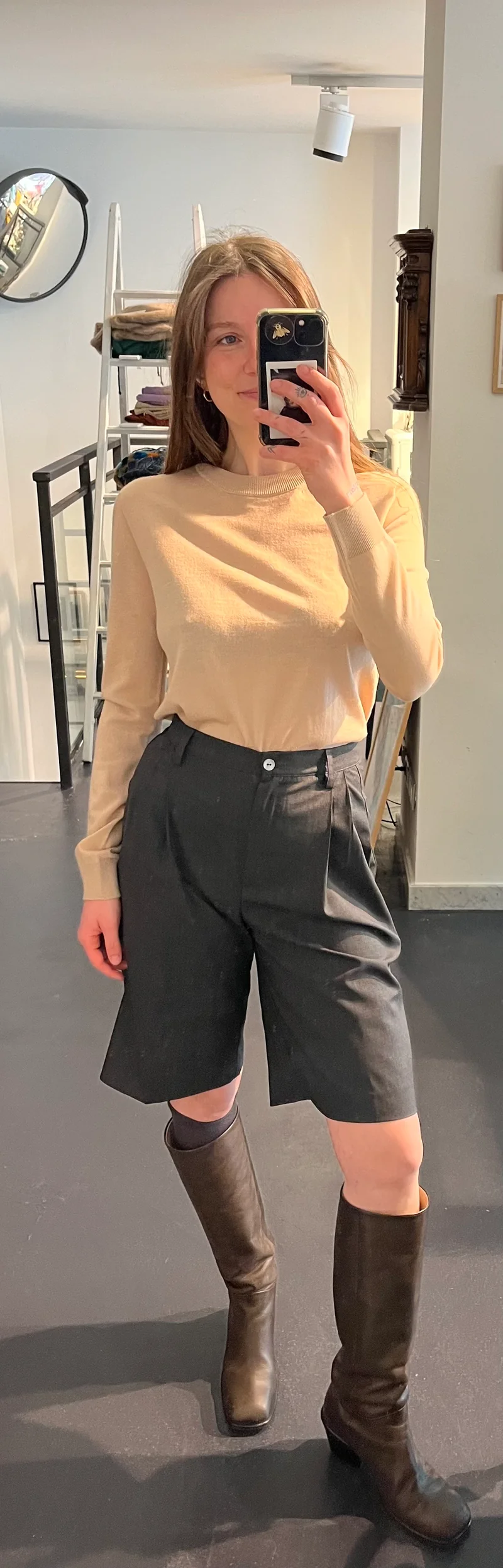 Bermuda Miró anthracite en laine fraîche
