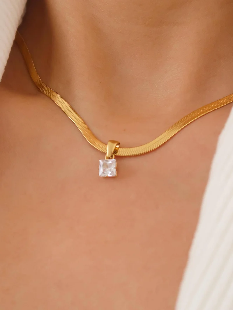 Blanc 18K Gold Non-Tarnish CZ Snake Chain Necklace: Yellow Gold / Square Pendant