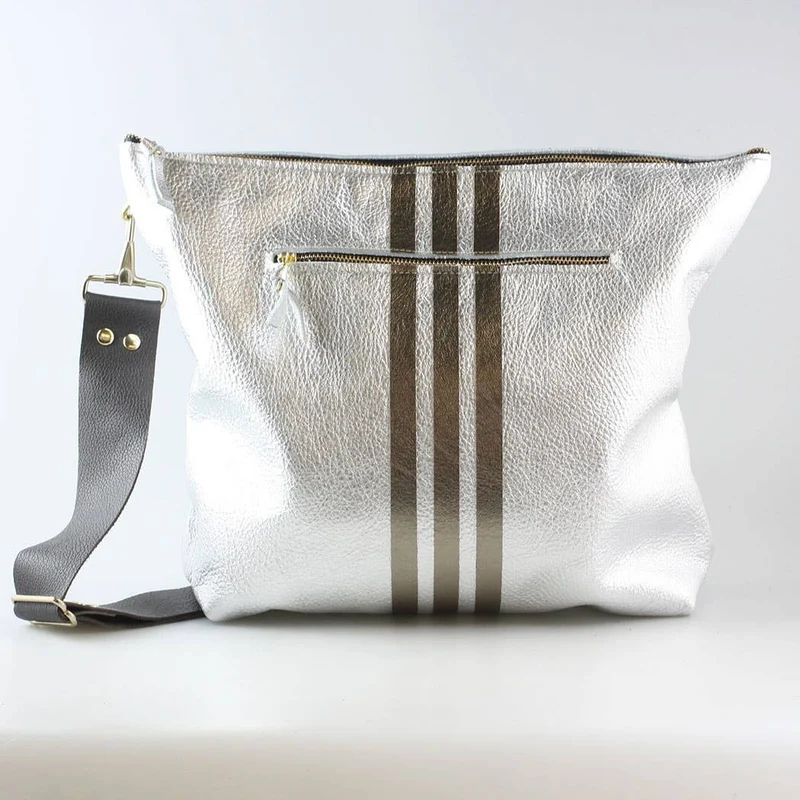 The Stripe Lakeshore - 2 sizes!: Jet w/3stripes: Silver / 9"x9.5" / Matching Leather Strap