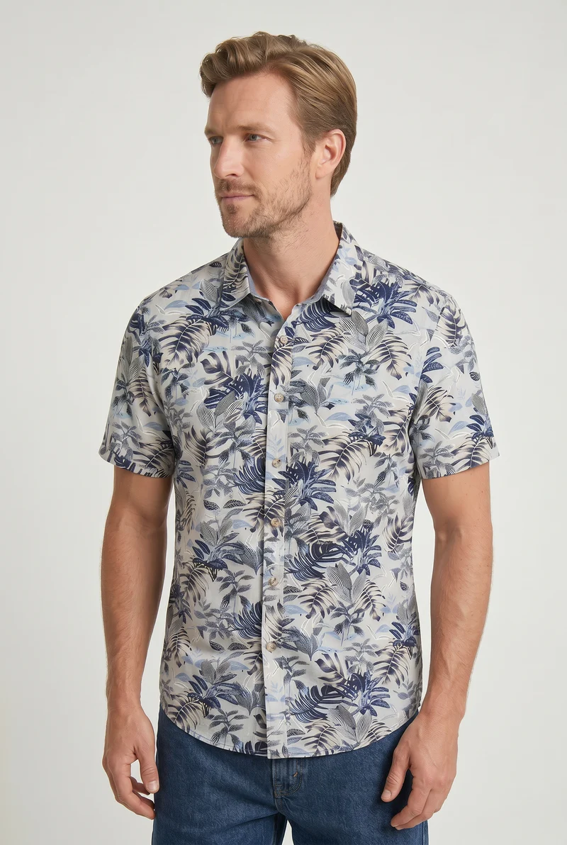 La chemise à motif sans froissement