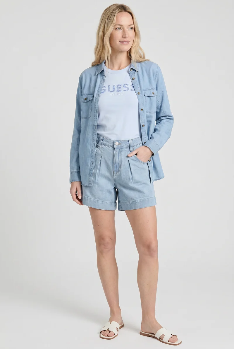 Le short à plis taille haute