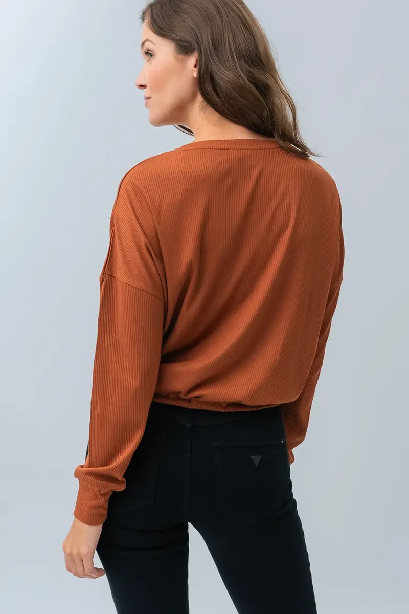 Le t-shirt manches longues ajustable