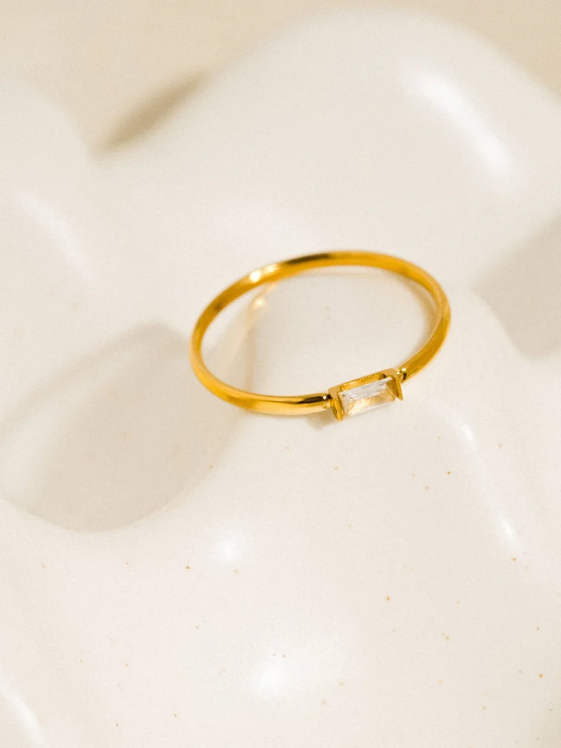 Côme 18K Gold Non-Tarnish Minimalist Thin CZ Band: Yellow Gold / 8