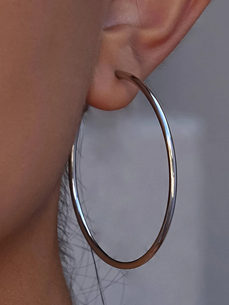 Eska 18K Gold Non-Tarnish Classic Thin Hoop Earring: Yellow Gold / 60 MM