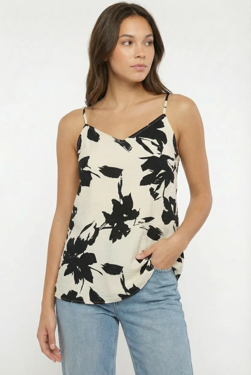 La camisole fleurie matière tissée