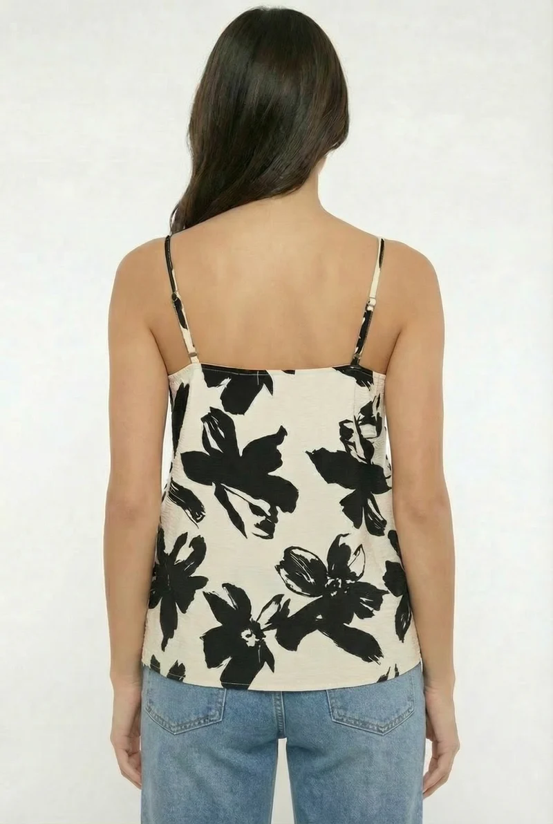 La camisole fleurie matière tissée