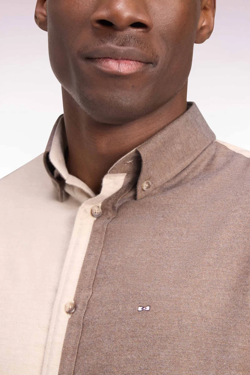 Chemise en coton camel et beige coupe droite