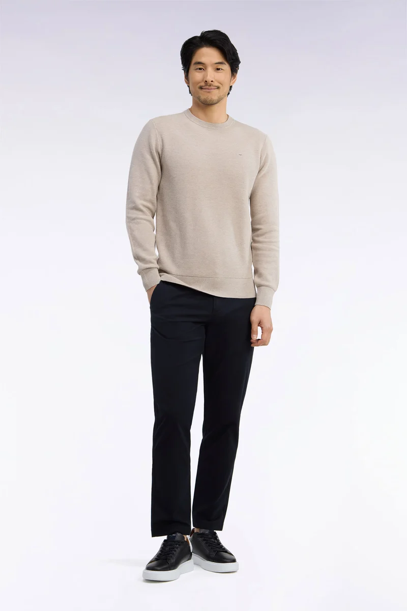 Pantalon chino sans plis en piqué de coton stretch noir coupe regular