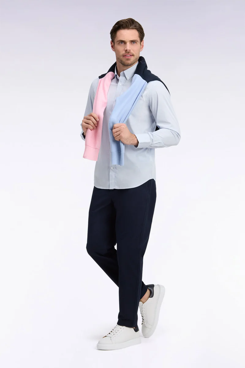 Pantalon chino sans plis en piqué de coton stretch marine coupe regular