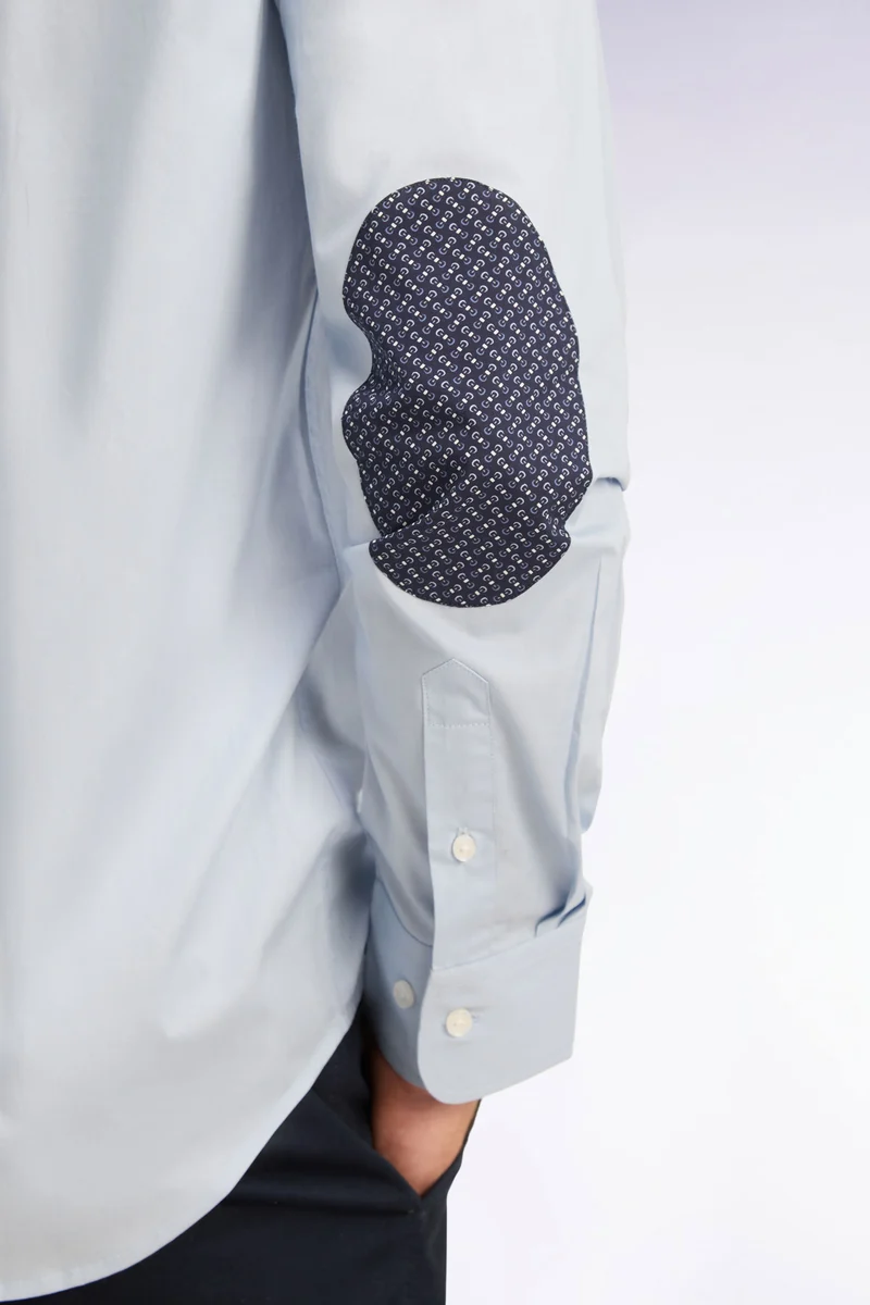 Chemise en coton ciel à détails micromotifs coupe droite
