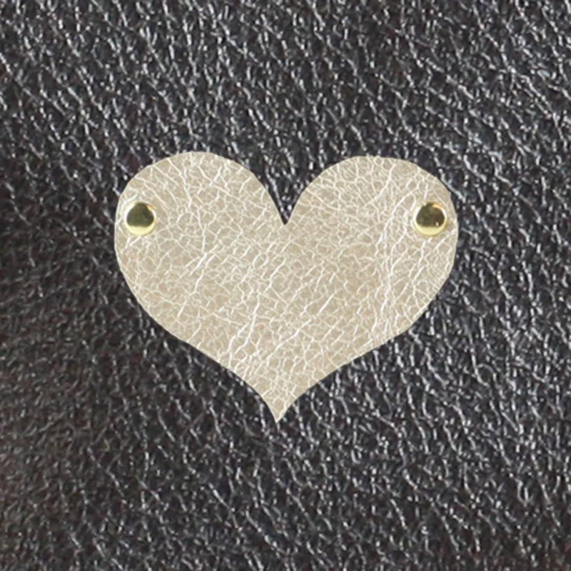 The Applique Kara: Heart: Pyrite / Lobster