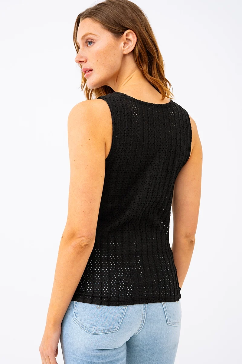 La camisole unie ajourée