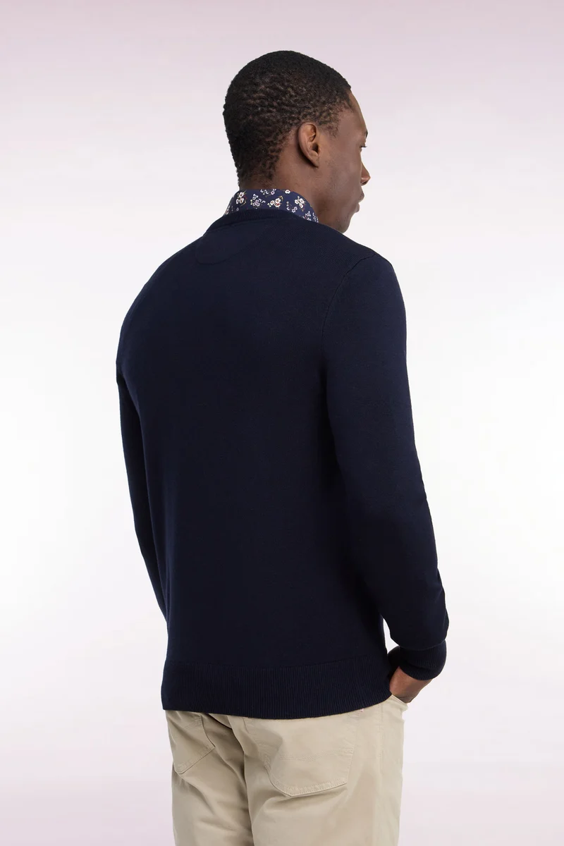 Pull col V en laine et coton marine coupe droite