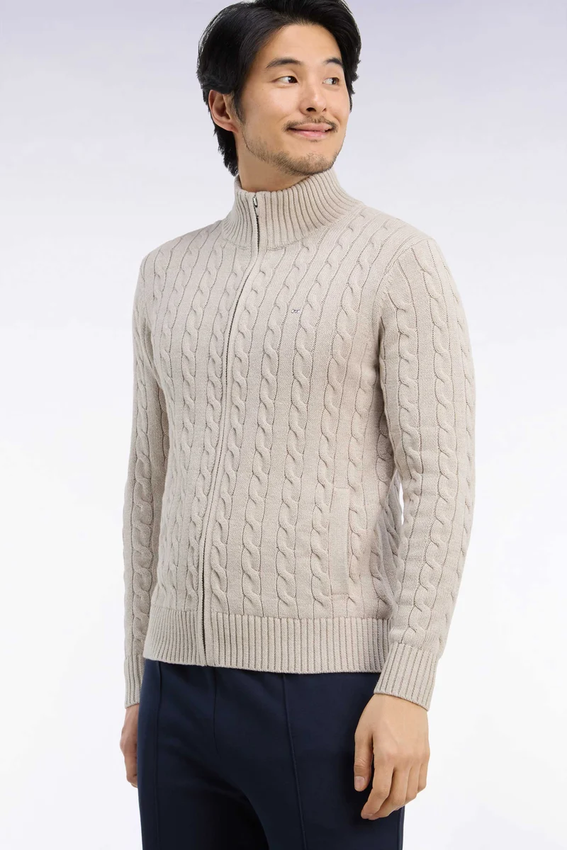 Cardigan à torsades zippé en coton beige coupe droite