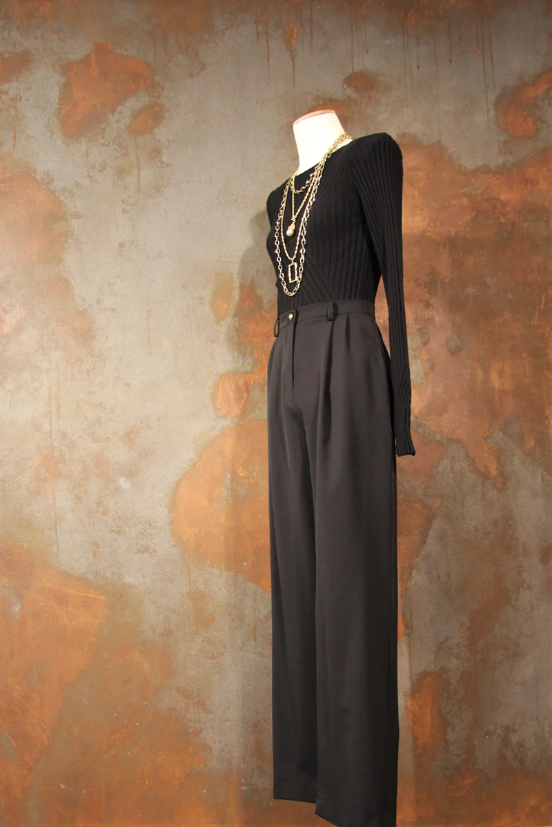 Miro noir