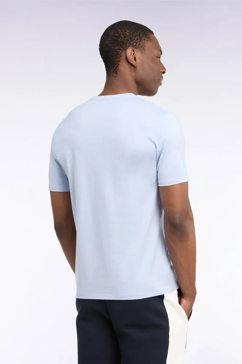 T-shirt manches courtes col rond en coton bleu ciel coupe droite