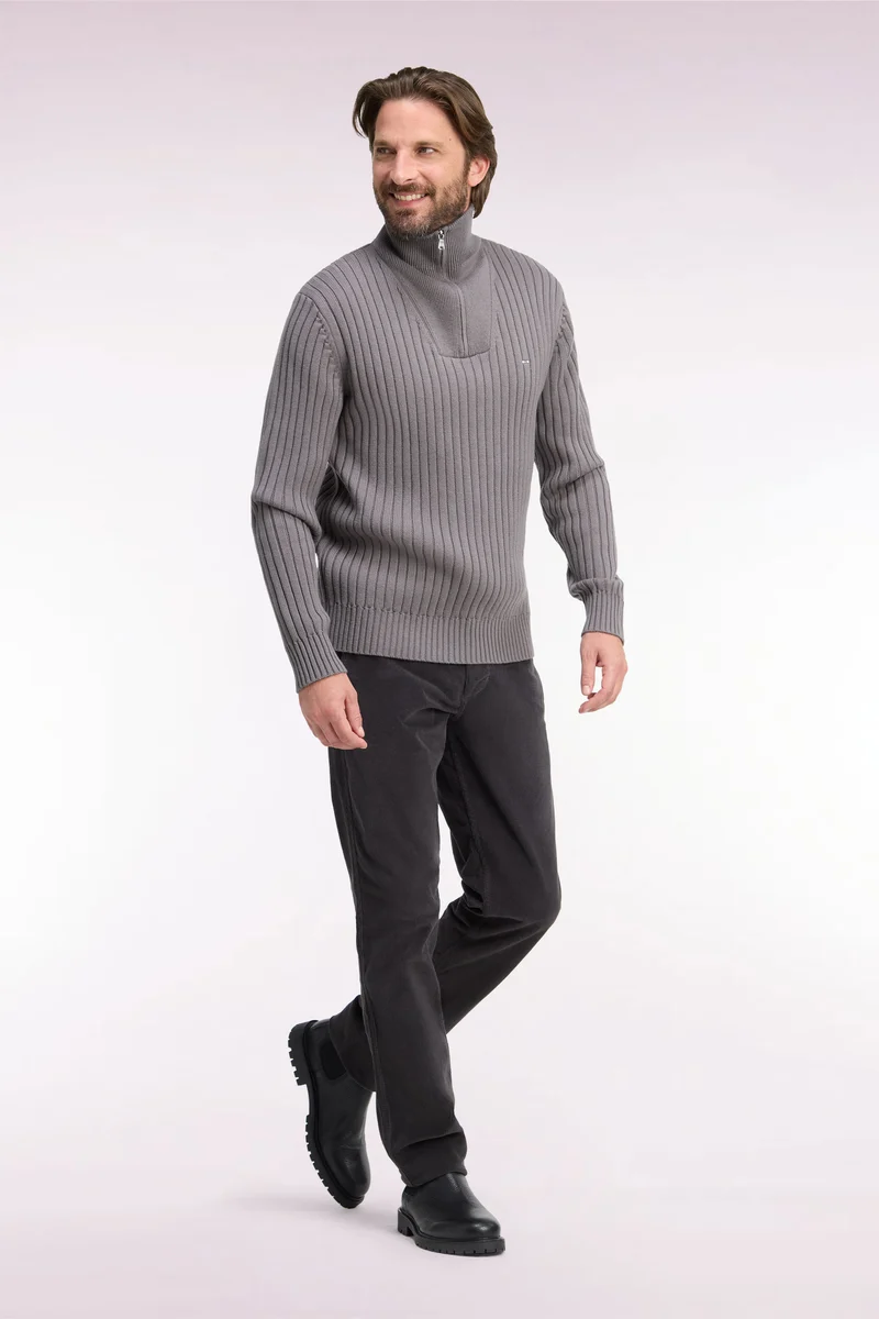 Pantalon chino sans plis en velours côtelé kaki coupe regular