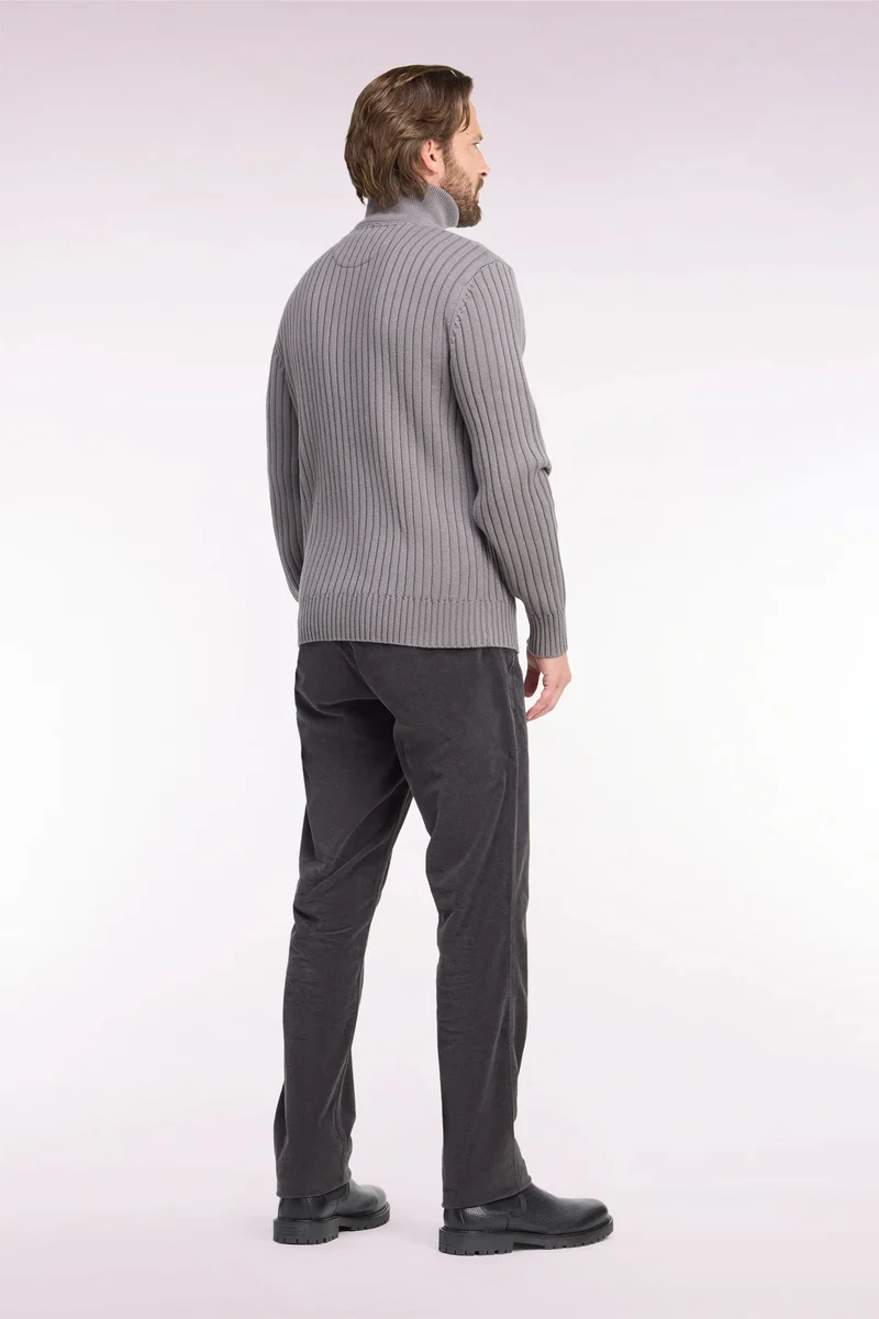 Pantalon chino sans plis en velours côtelé kaki coupe regular