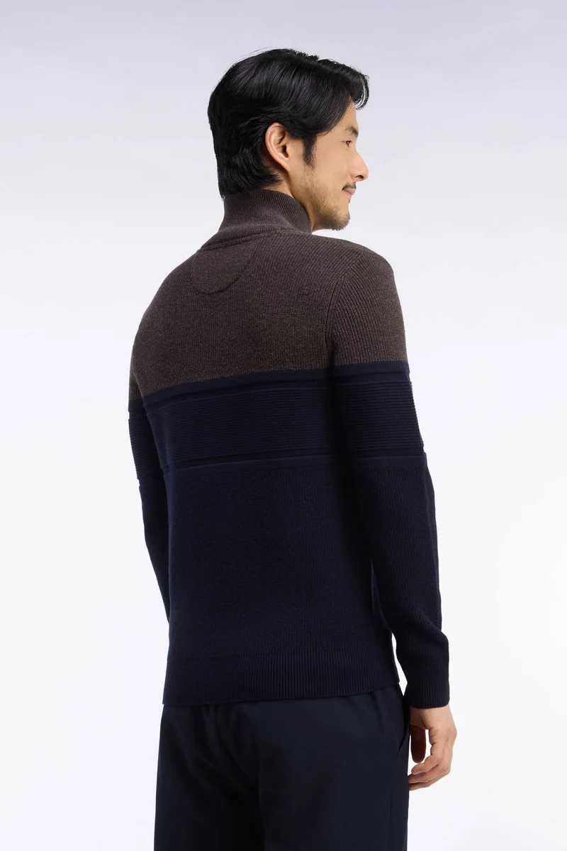 Cardigan zippé bicolore en laine mérinos marine et marron coupe droite