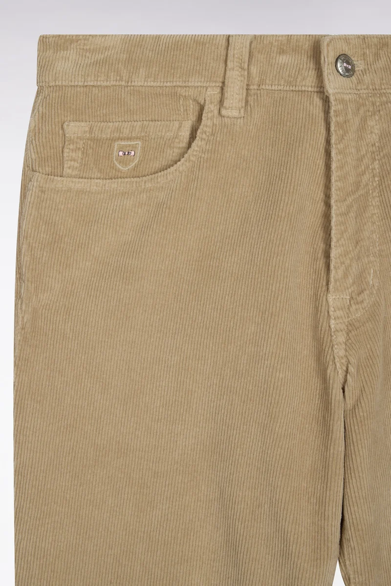 Pantalon 5 poches en velours côtelé beige coupe regular