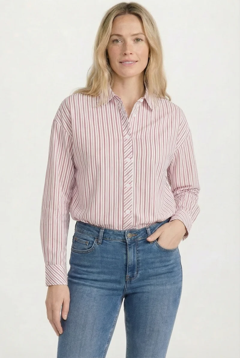 Chemise rayée rouge et blanche