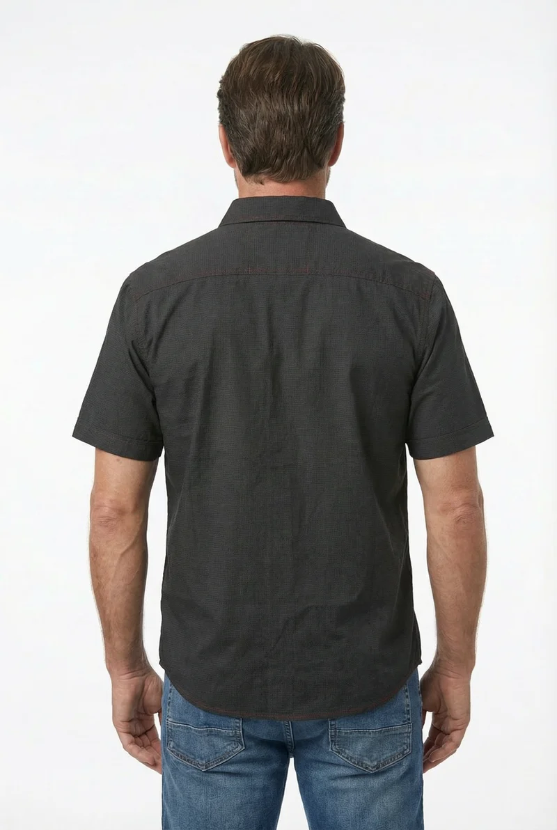 La chemise manches courtes style urbain