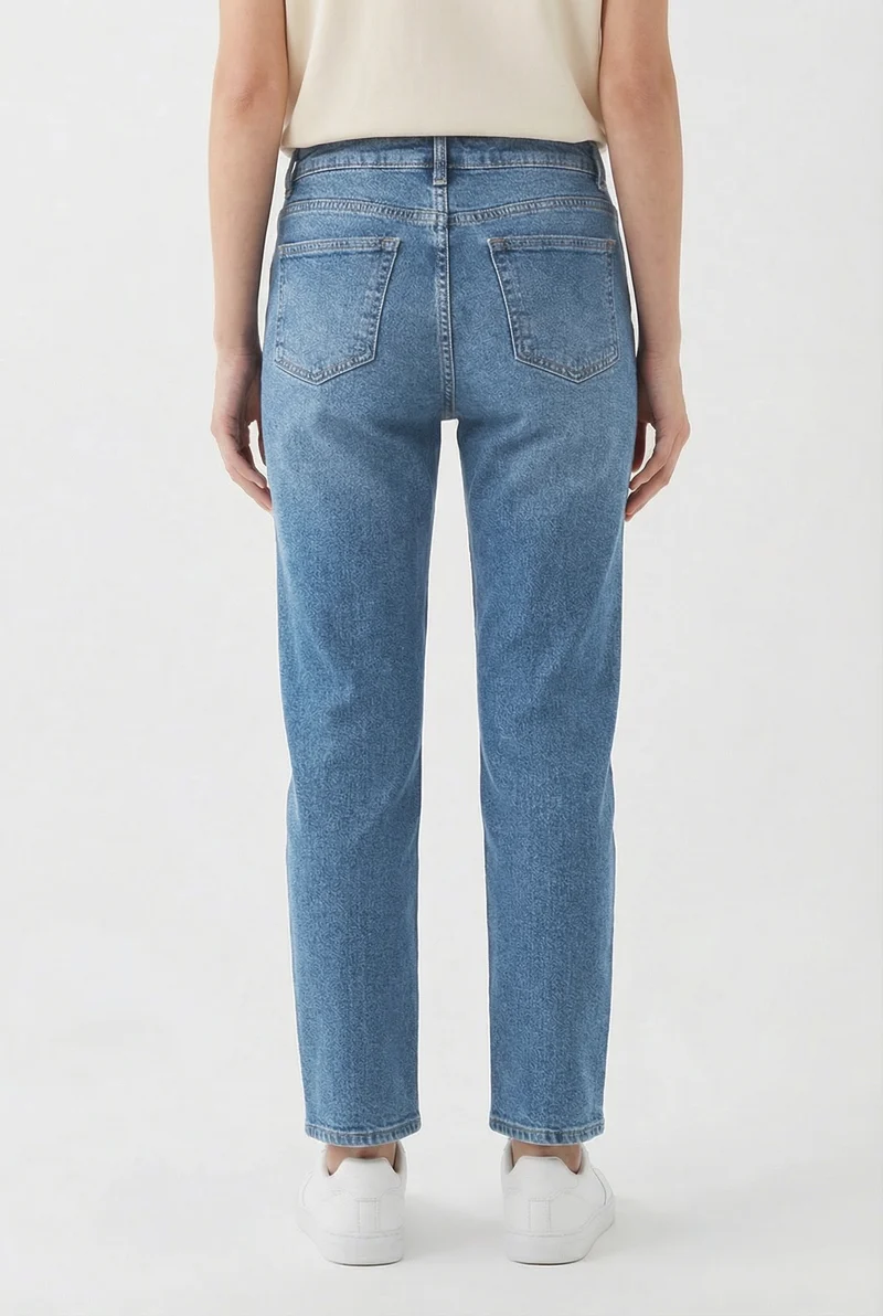 Le jeans coupe droite | Modèle Daisy