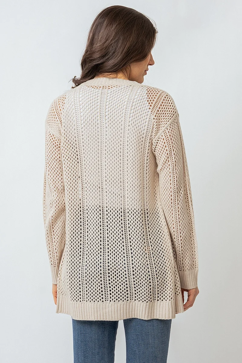 Le cardigan en tricot ajouré
