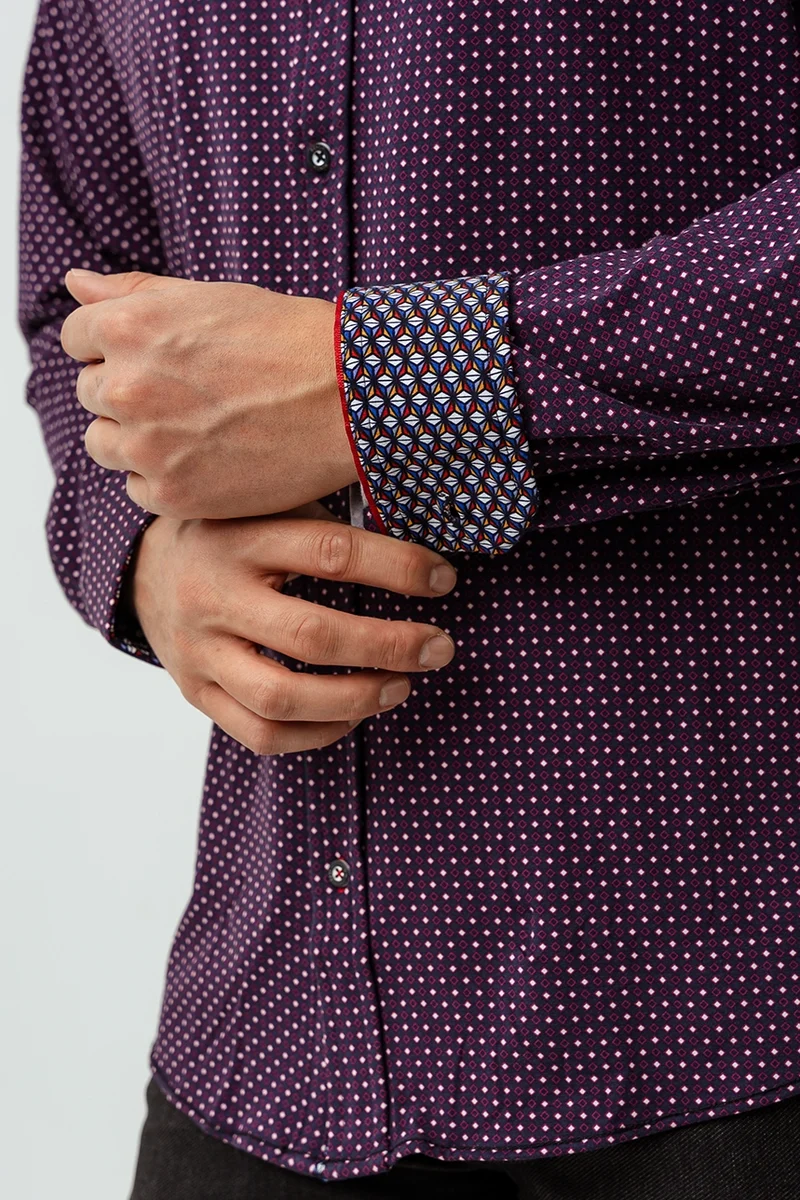 La chemise imprimée géo ultra extensible