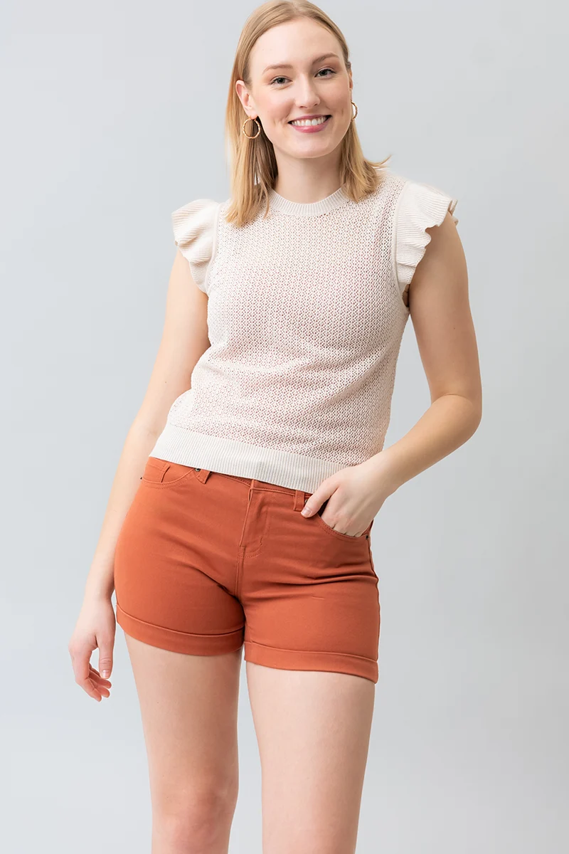 Le short sculptant en denim coloré