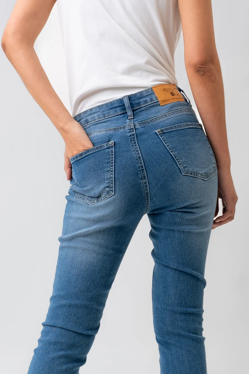 Le jeans anniversaire ÉTROIT