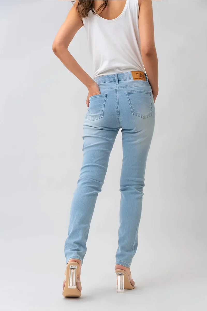Le jeans anniversaire ÉTROIT