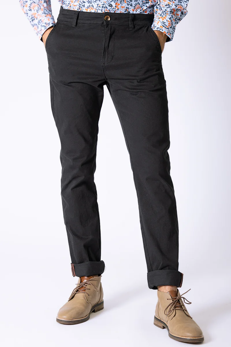 Le pantalon chino de couleur