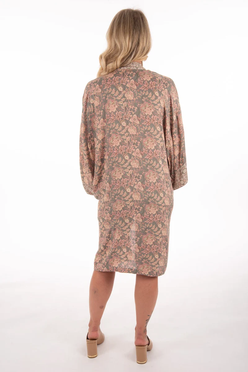 Kimono à imprimé floral manches chauve-souris | 2 couleurs